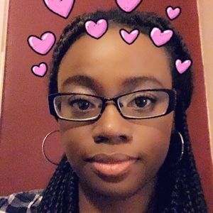 Meet your Posher, Breana